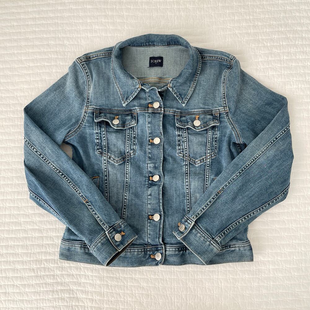 J.Crew Women's Classic Cotton Denim Jean Jacket in Medium Blue Wash Size S